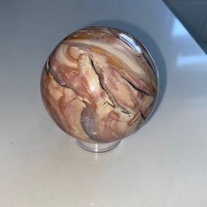 Ibis jasper sphere💎 with acrylic stand